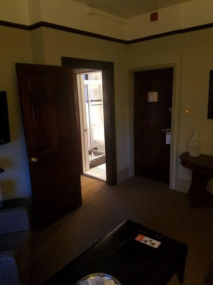Hotel Wales New York