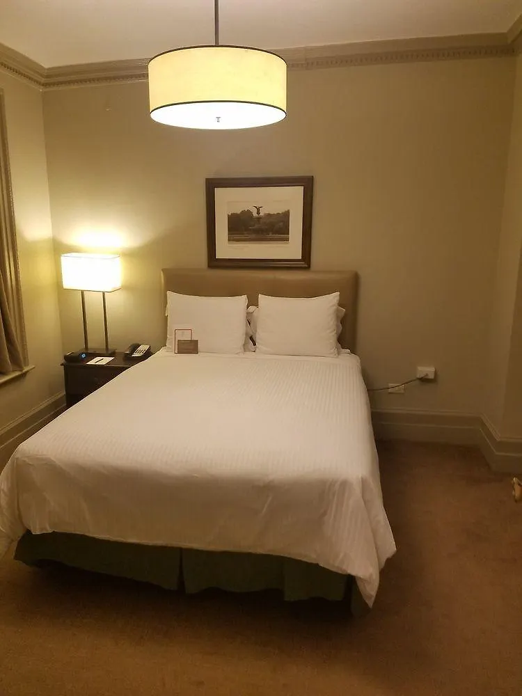 Hotel Wales New York