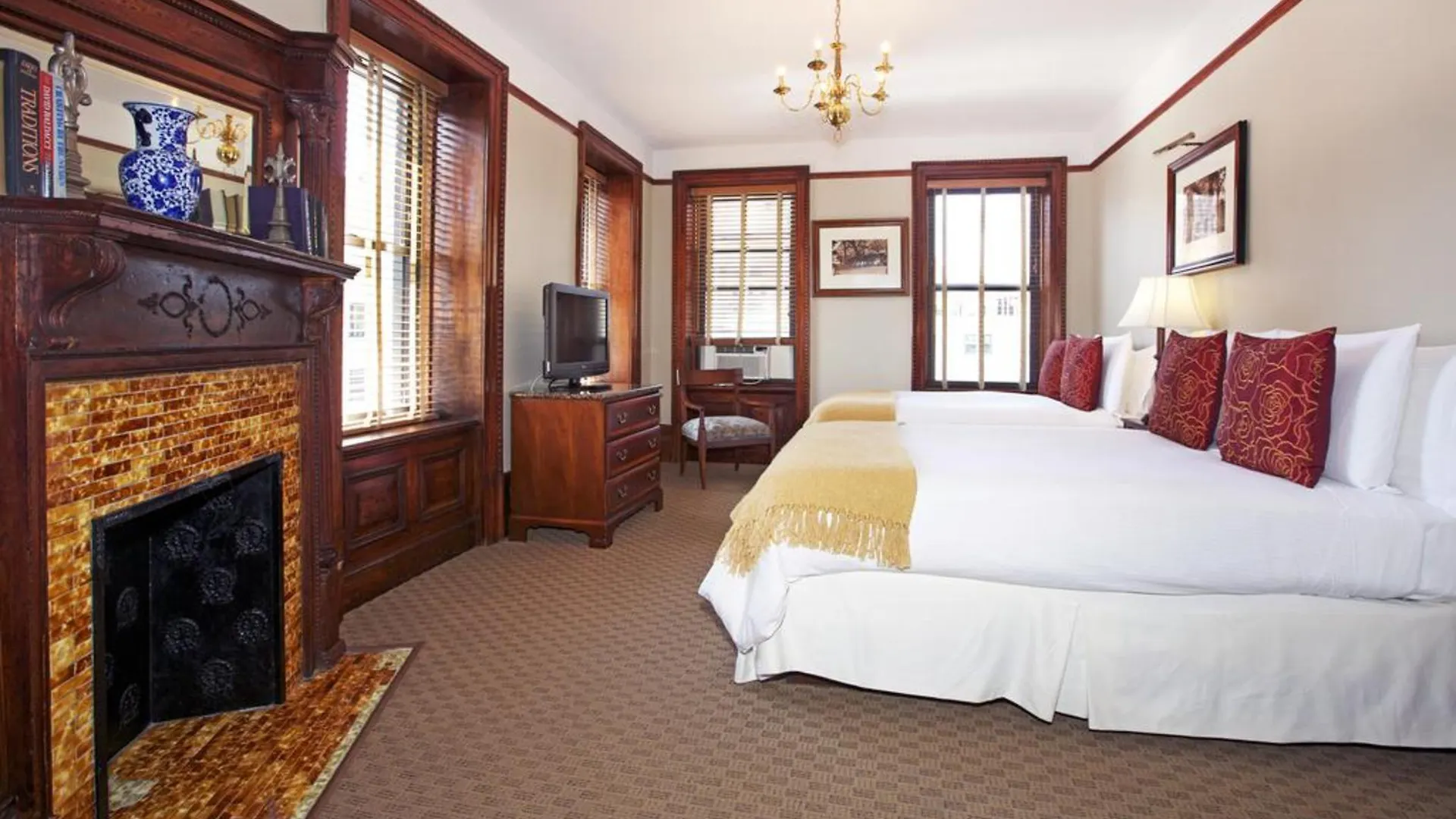 Hotel Wales New York